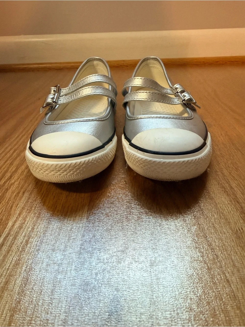 Converse Chuck Taylor All Star Metallic Silver Dainty Mary Janes - Picture 3 of 10